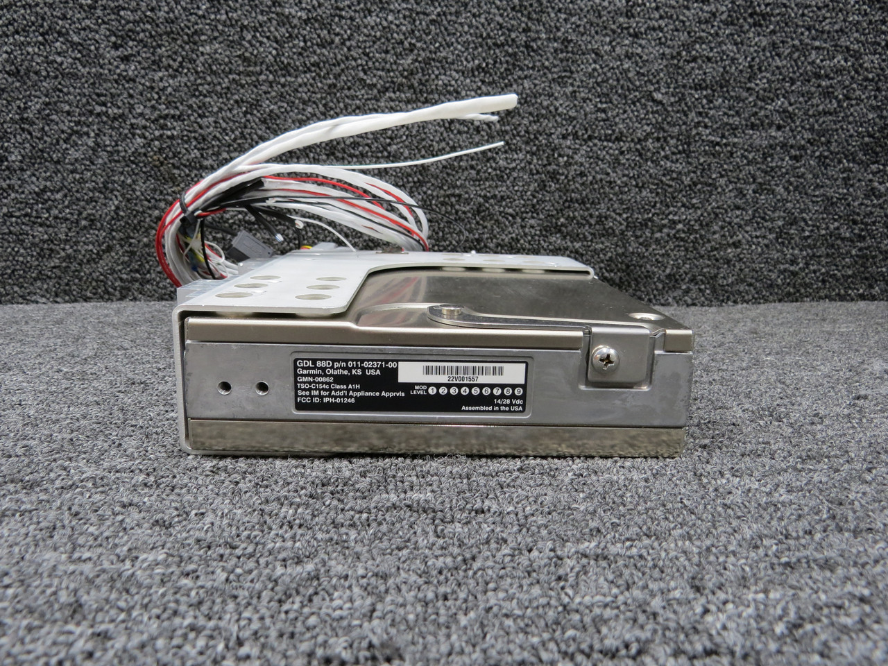 011-02371-00 Garmin GDL-88D ADS-B Datalink Transceiver with Tray and Back Plate