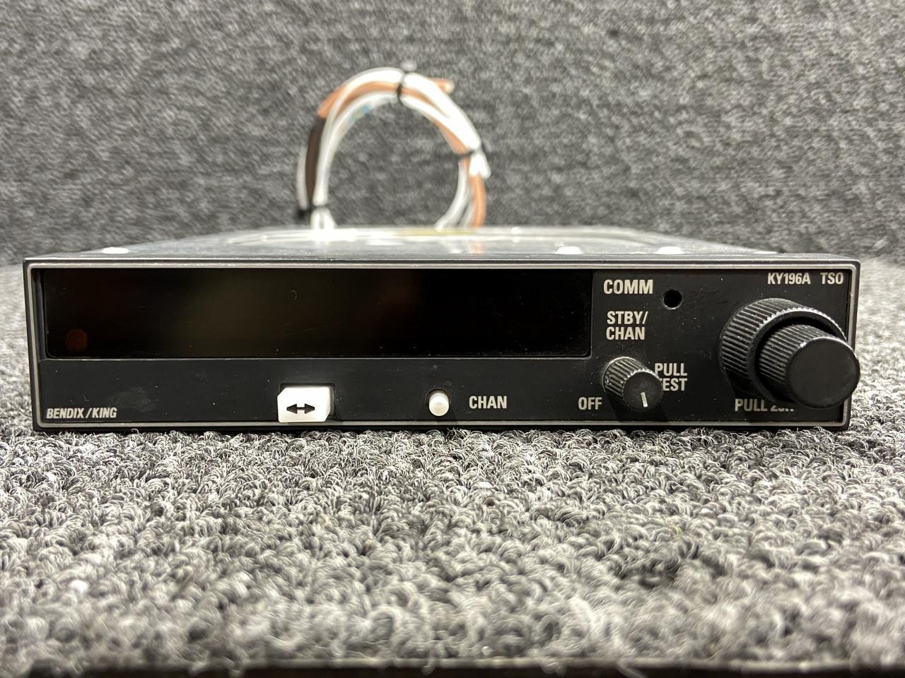 064-1054-60 Bendix King KY-196A VHF Communication Transceiver Radio (28V)