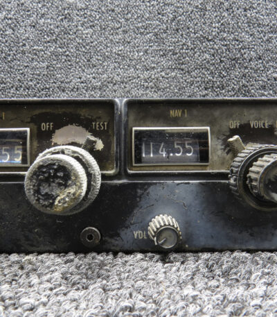 069-1020-00 King Radio Corp. Aero Commander 500B KX170B Nav Comms System