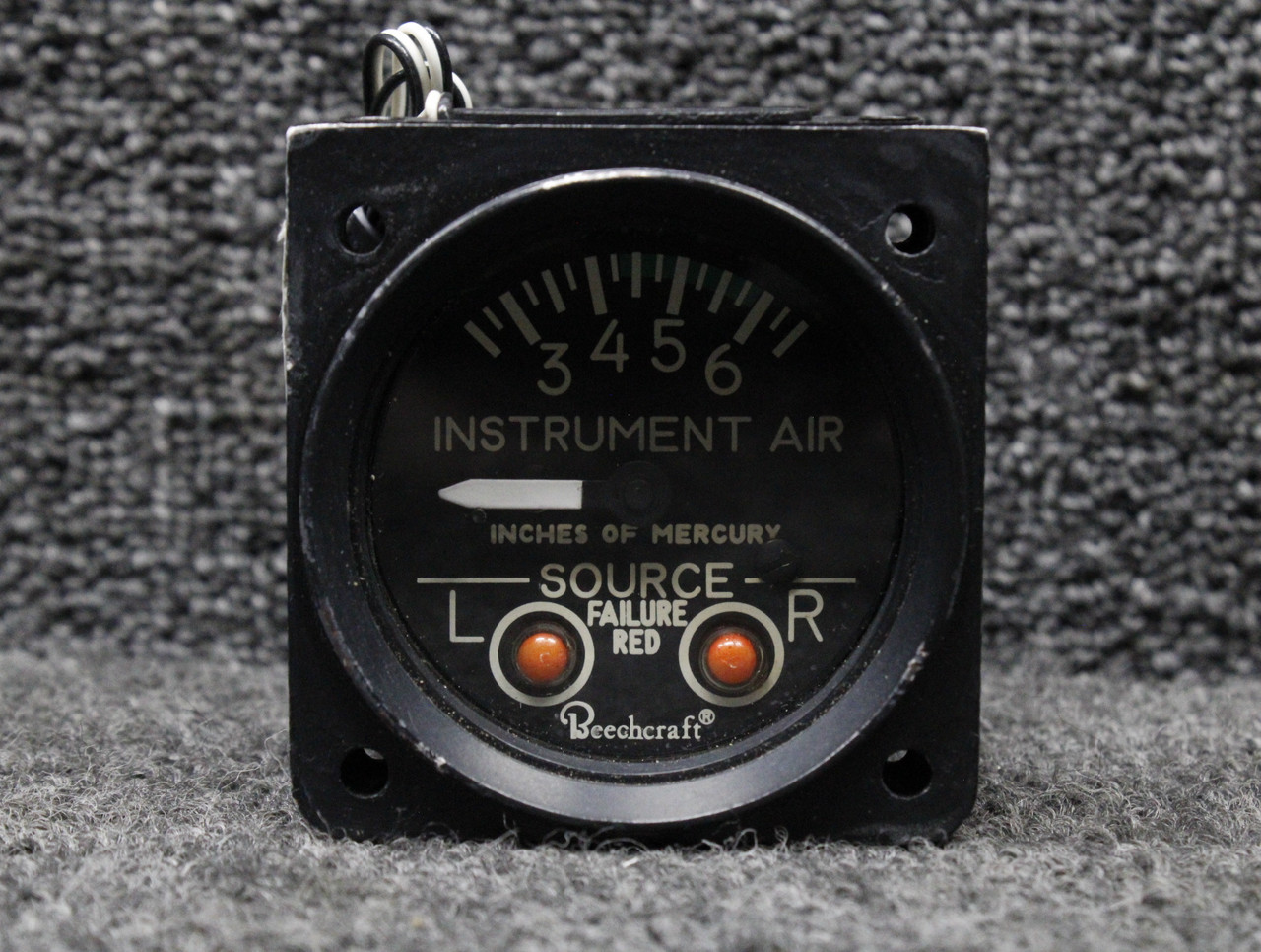 09007-0129 (Alt: 58-380016-3) Aerosonic Dual Suction Indicator (Lighted)