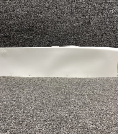 0923100-5 (Use: 0923100-7) Cessna 162 Wing Tip Assembly LH