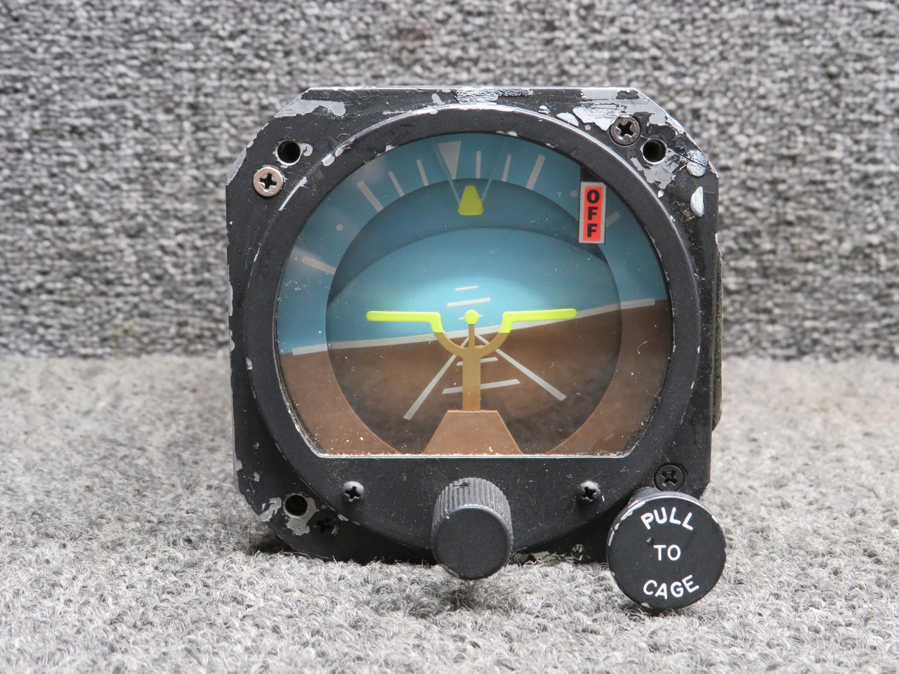 102-0057-02 RC Allen RCA26BK-6 Attitude Gyro Indicator (Volts: 28)