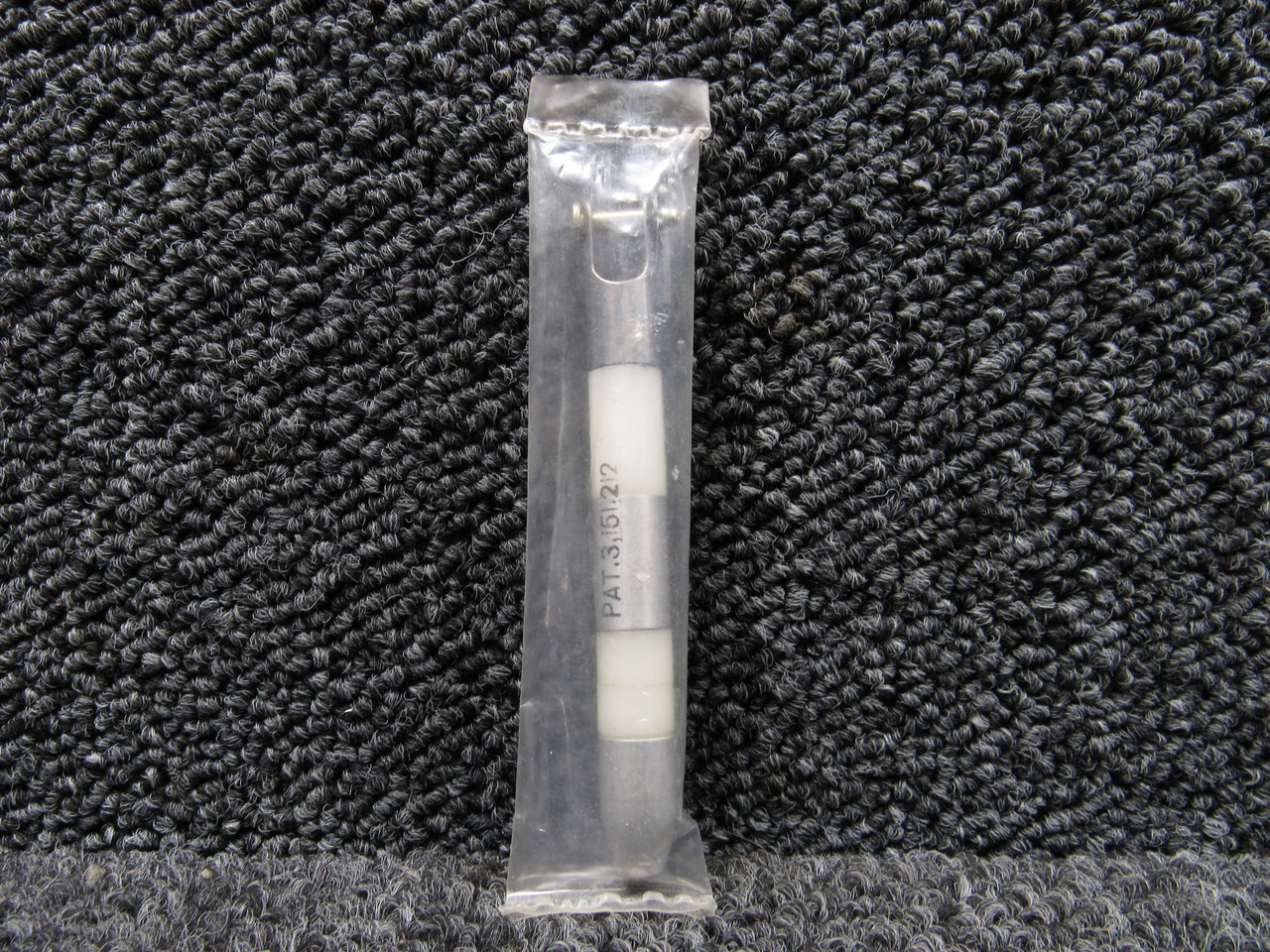 10ARM300-38L-1 Dayton Granger Antenna Insulator Fitting (NOS)