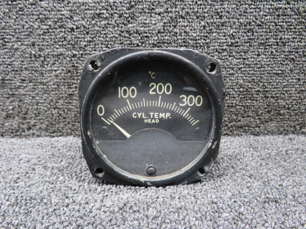 17AT4D Lewis Cylinder Head Temperature Indicator