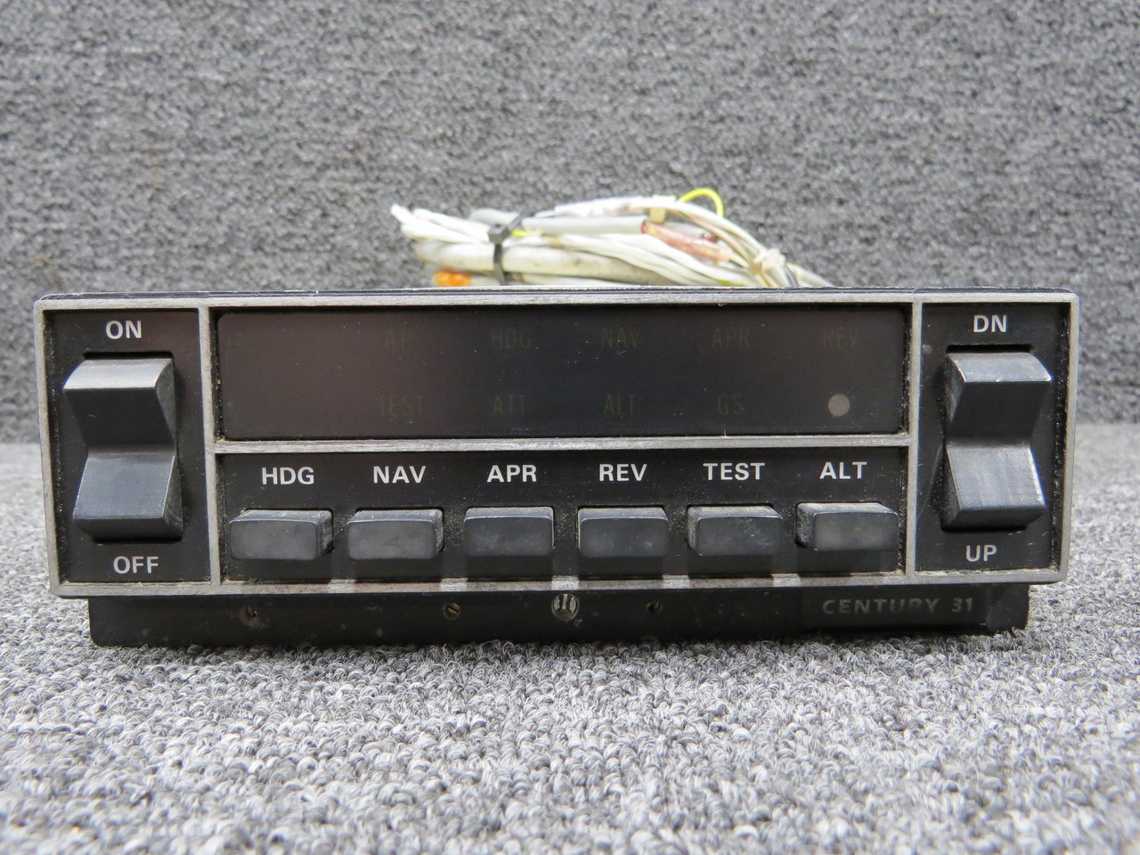 1D762-316FF15 Century Flight ELT Computer Controller with Tray (Volts: 14)