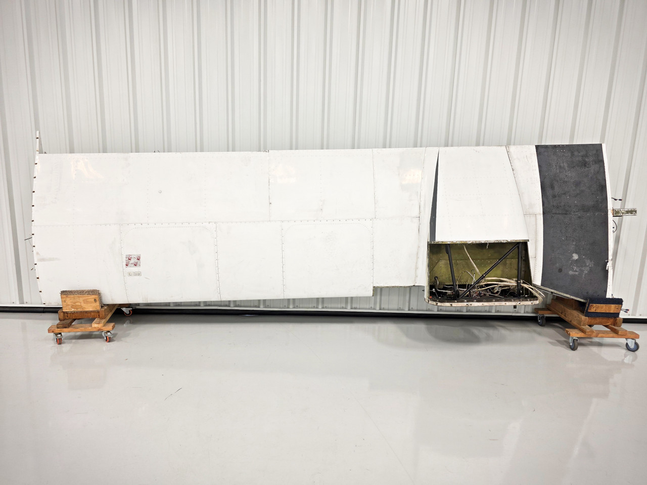 37093-004 (Spar: 37027-003) Piper PA34-200T Wing Assembly RH