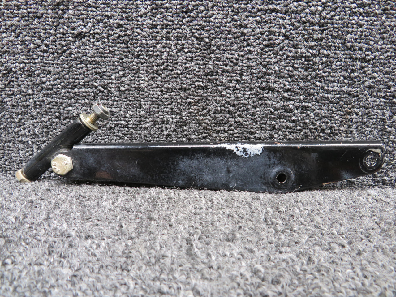 37511-035 Piper PA34-220T Cowl Flap Actuation Channel Bracket