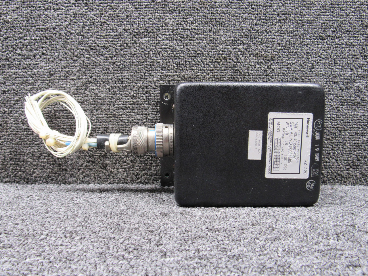 4015901-920 (Alt: 6608328-1) Honeywell RZ-220 Roll Rate Monitor