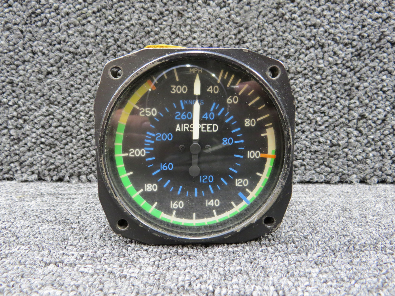 402-04 (Alt: C661040-0104) Instruments Inc. Airspeed Indicator (Core)