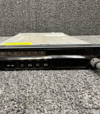 430-6040-203 UPS Aviation Apollo SL40 VHF Comm Radio with Mod (Core)