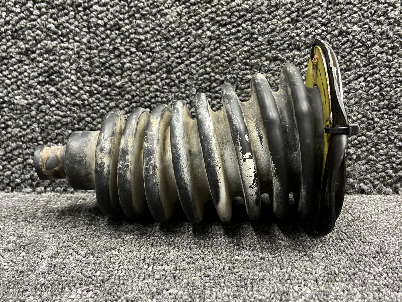 453-136, 21377-000 Piper PA24-250 Nose Wheel Steering Boot Assembly