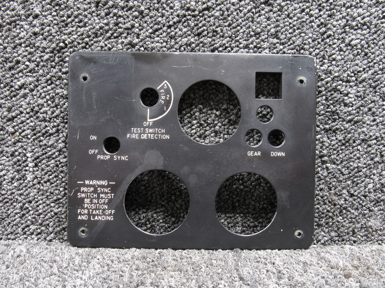 50-524549-601 (Alt: 50-524549-3) Beechcraft KA-E90 Pedestal Edge Lighted Panel