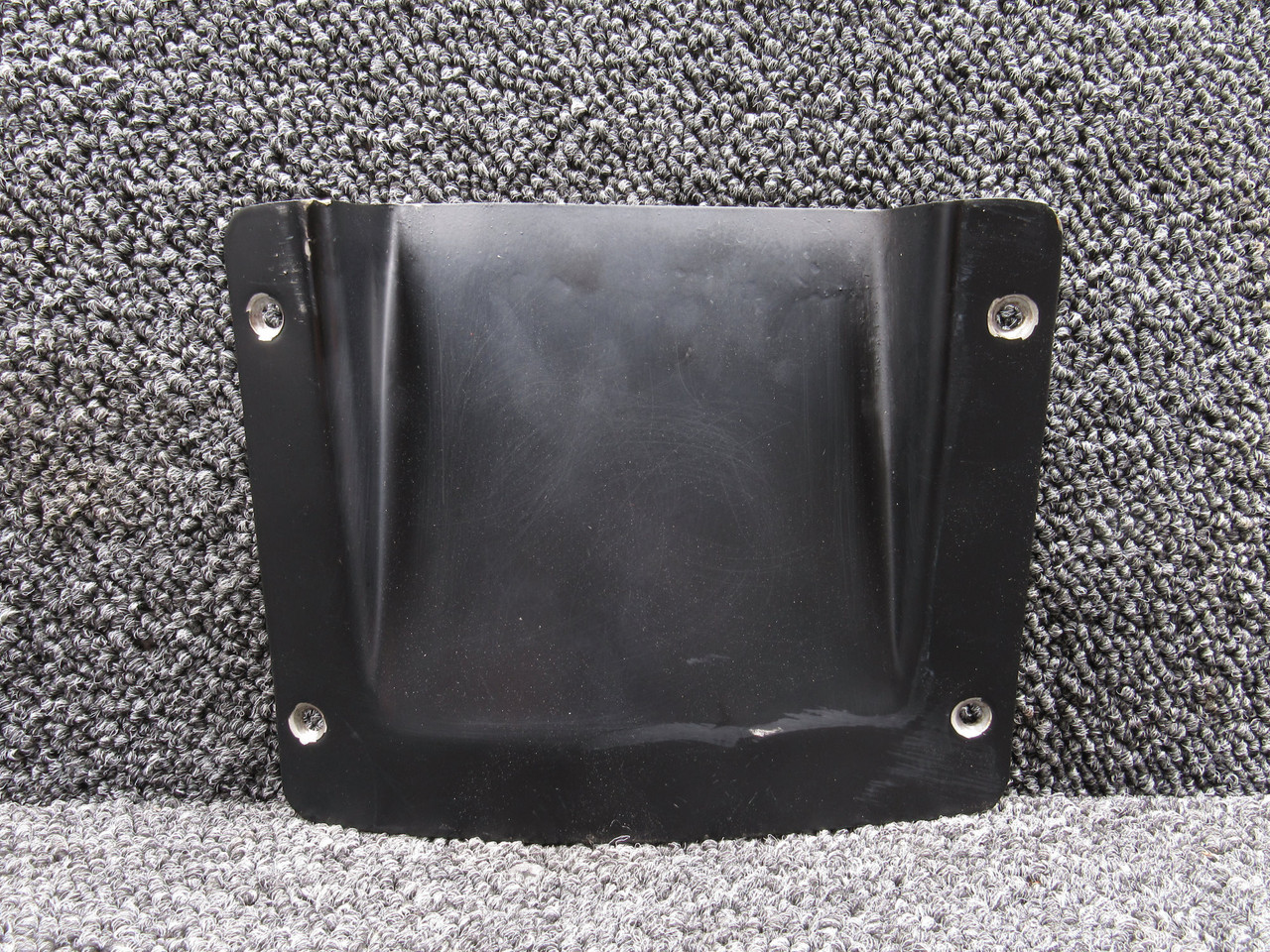 50-910275-935 Beechcraft KA-E90 Aft Cowl Door Air Exhaust Duct