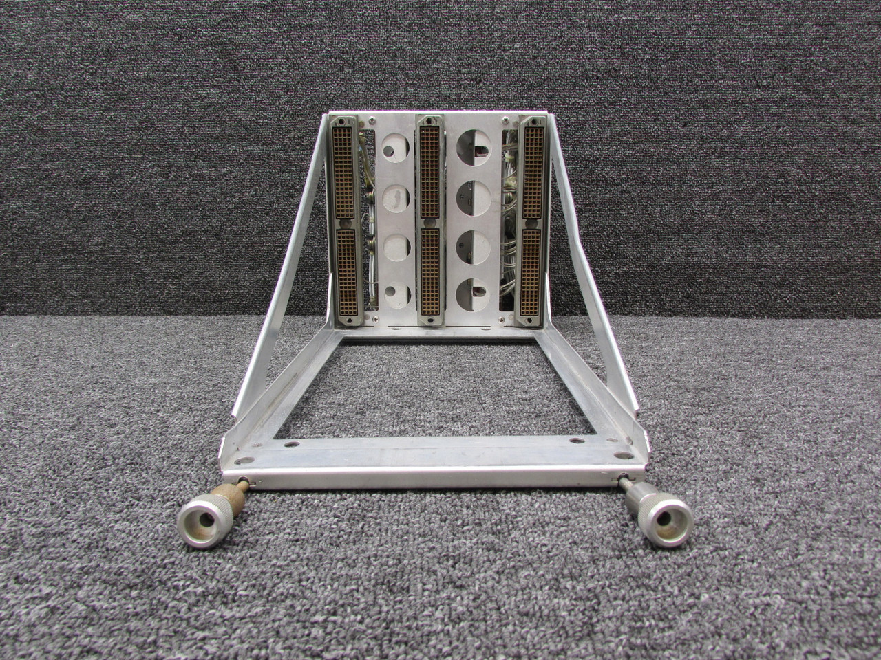 622-6172-001 Collins UMT-15 Mount with Revisions