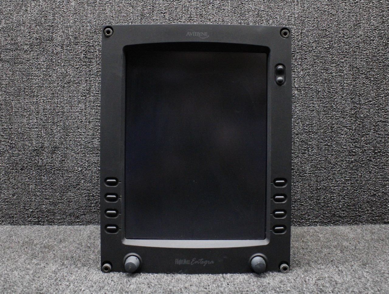 700-00006-100 Avidyne FlightMax Primary Flight Display with Mods (Volts: 28)