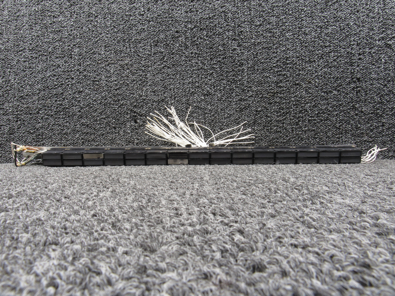 75-0206-21 Grimes Indicator Light Assembly with Lights (Volts: 28)