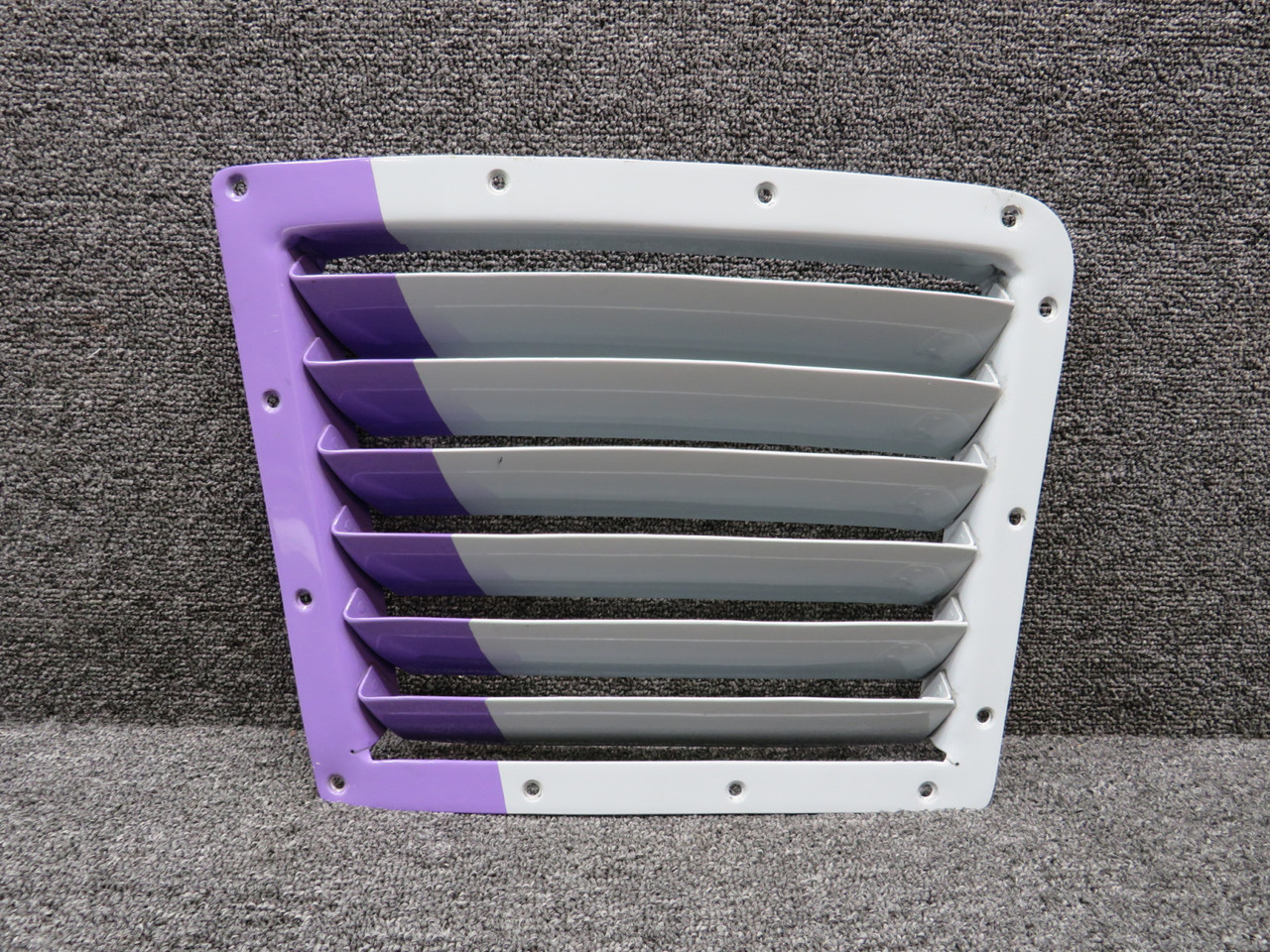 90-555024-3 Beechcraft King Air C90 Exhaust Louver LH