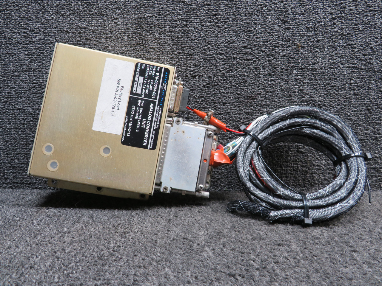 910-00004-001 Aspen Avionics Analog Converter Unit with Connectors (Volts: 14-28)