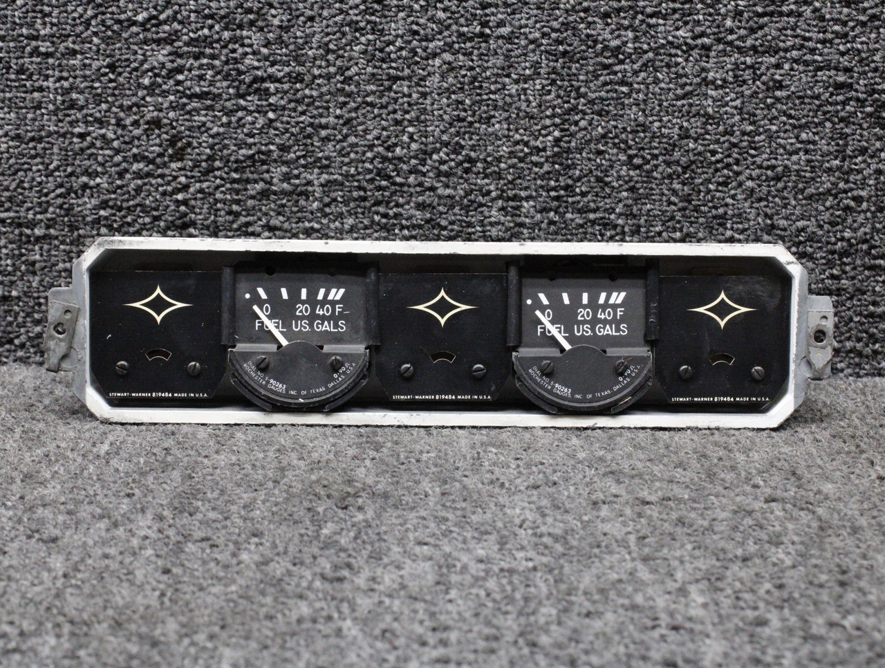 95241-025 Piper PA32RT-300T Instrument Cluster Assembly (No Cover)