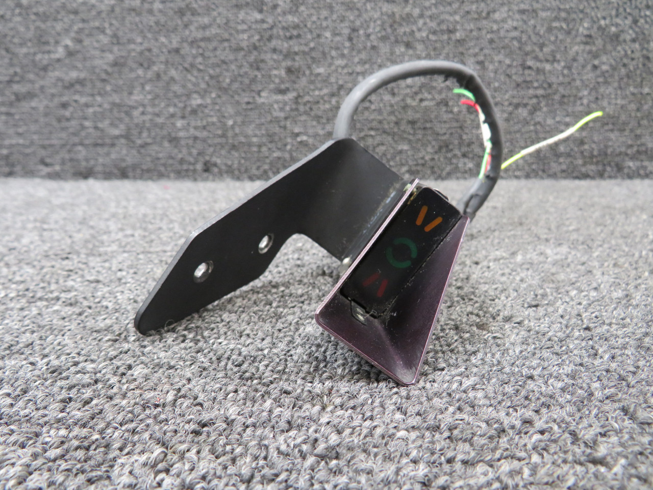 965-0113-008 Safe Flight Approach Indexer with Modifications (Volts: 28)