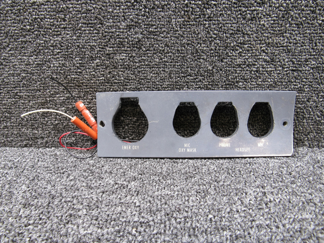 9914238-1 Cessna Citation III 650 Lighted Oxygen and Microphone Panel LH