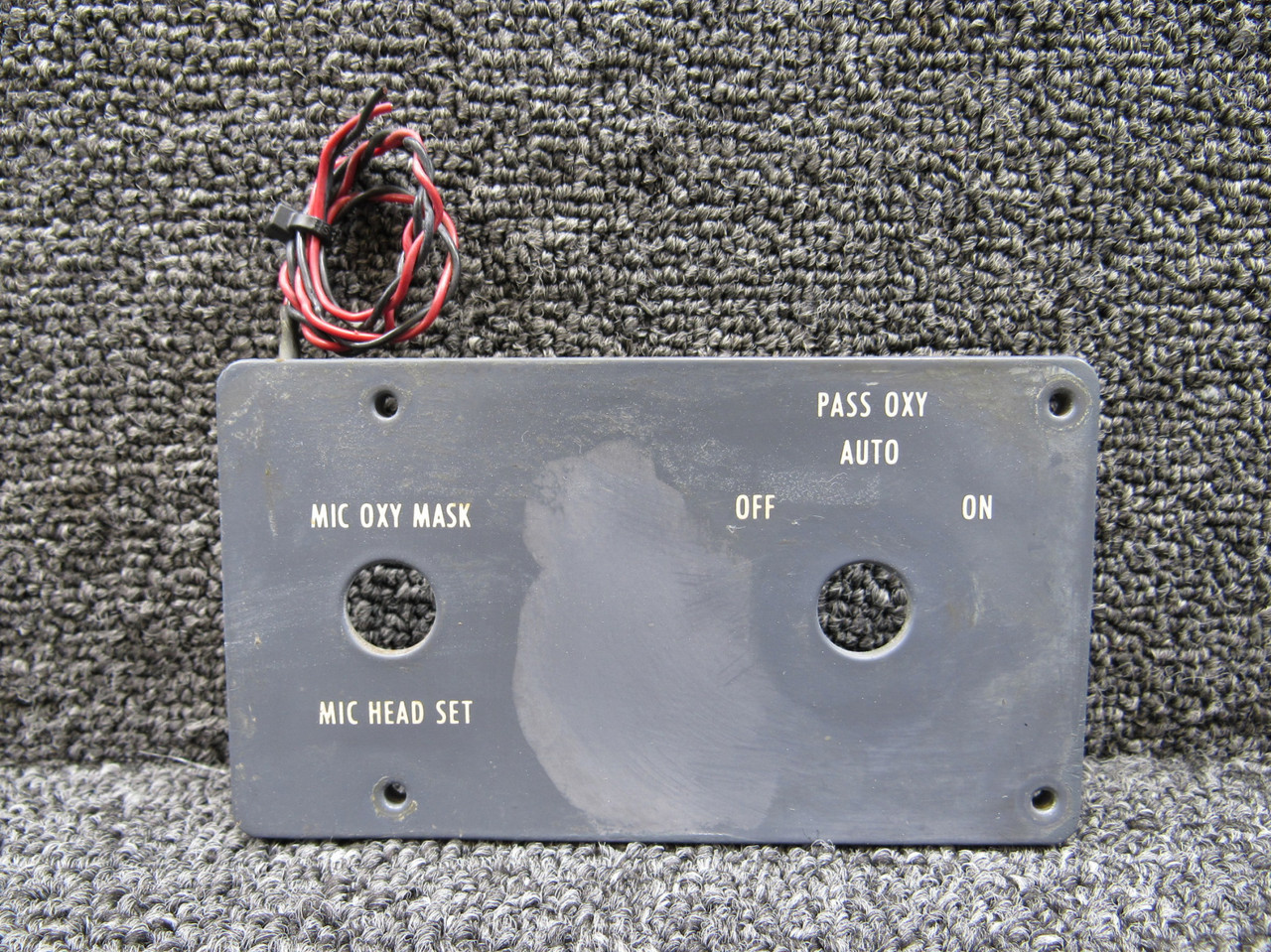 9914279-2 Cessna Citation III 650 Lighted Oxygen and Microphone Select Panel