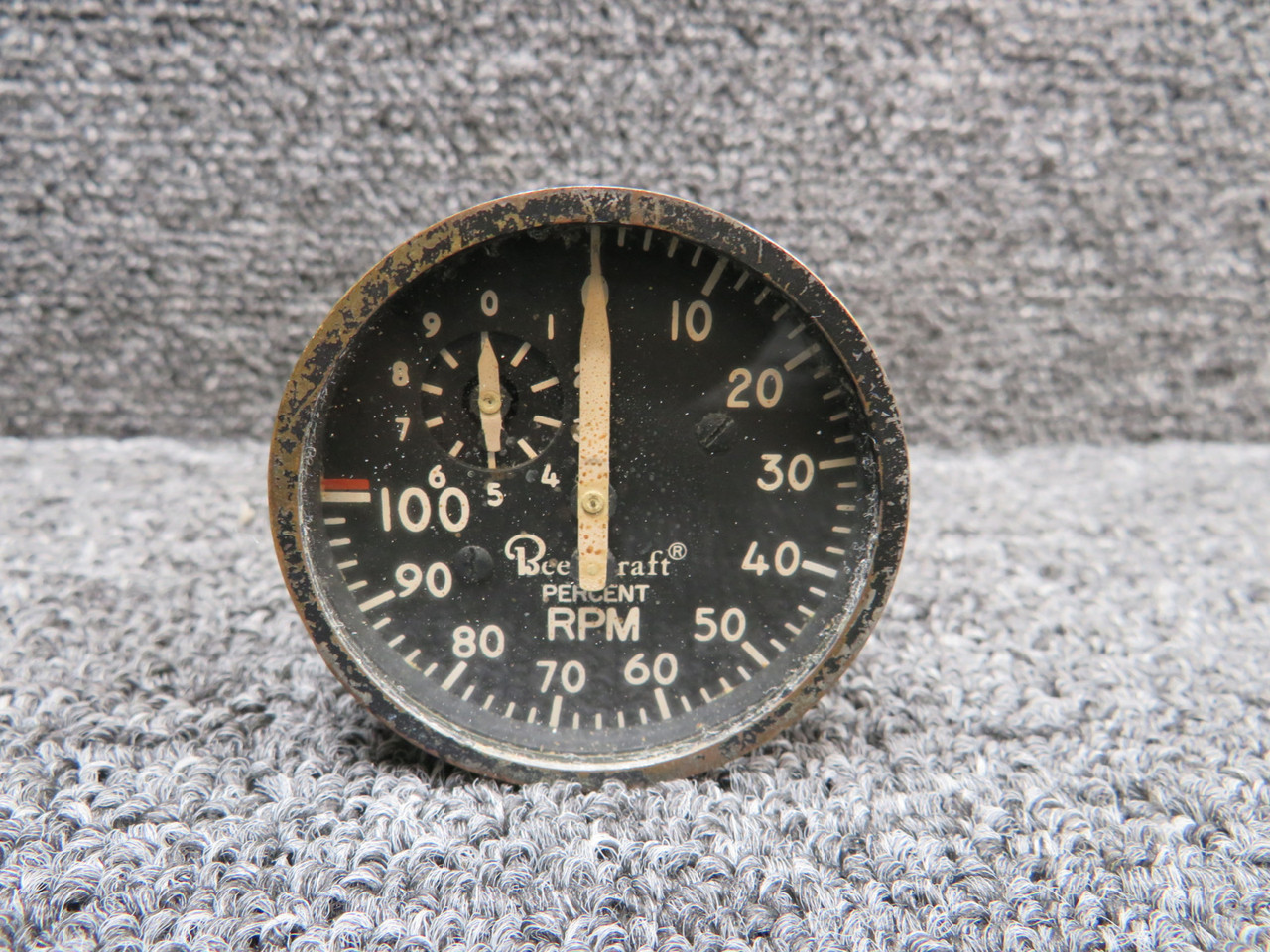 Beechcraft King Air C90 Percent RPM Indicator
