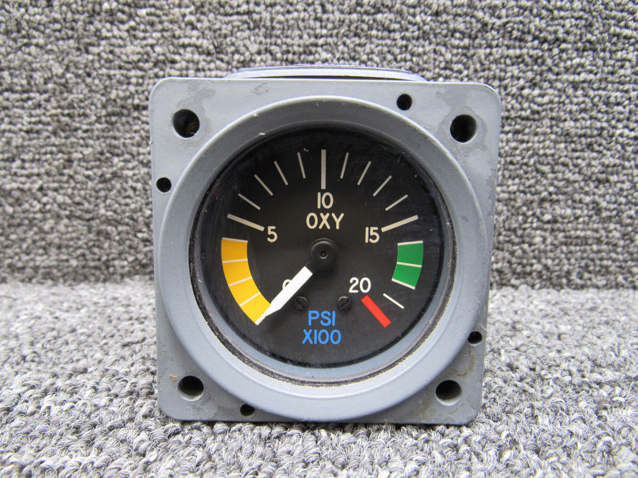 C668512-0201 Mid-Continent MD98 Oxygen Press Indicator, Lighted (5V)