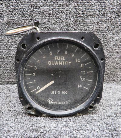 DSF989-2 Consolidated Airborne Fuel Quantity Indicator (Volts: 27)