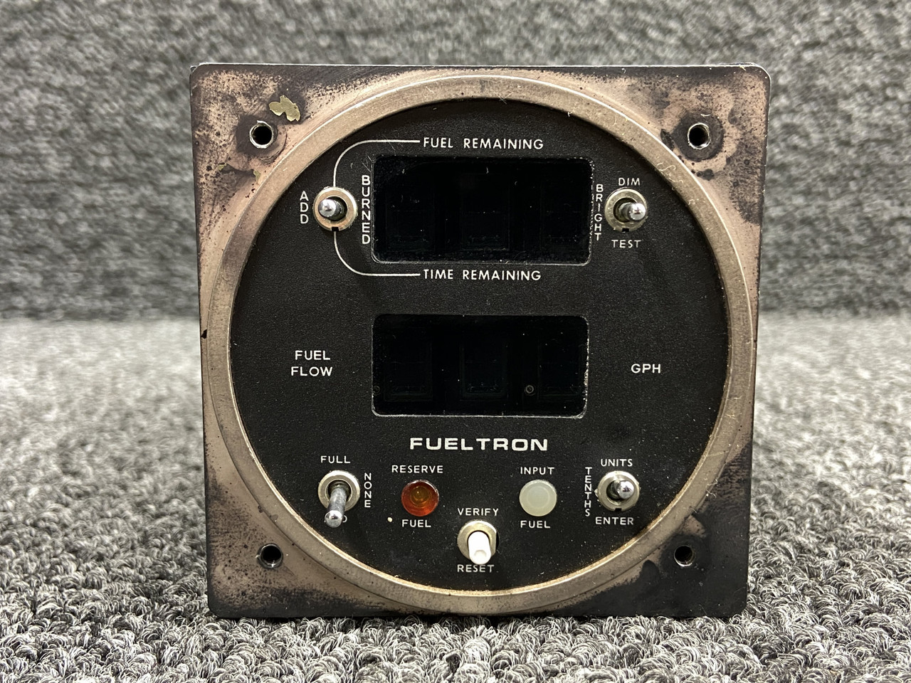 IG Silver Instruments Digital Fuel Flow Indicator (10-32V)