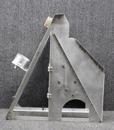 LB53312000-4 Columbia LC42-550FG Center Radio Rack Component Assembly