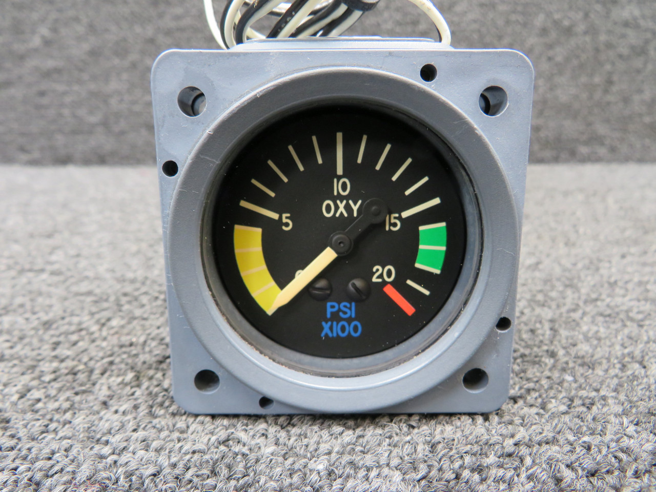 MD-97 (Alt: C668512-0101) Mid-Continent Oxygen Pressure Indicator, Lighted