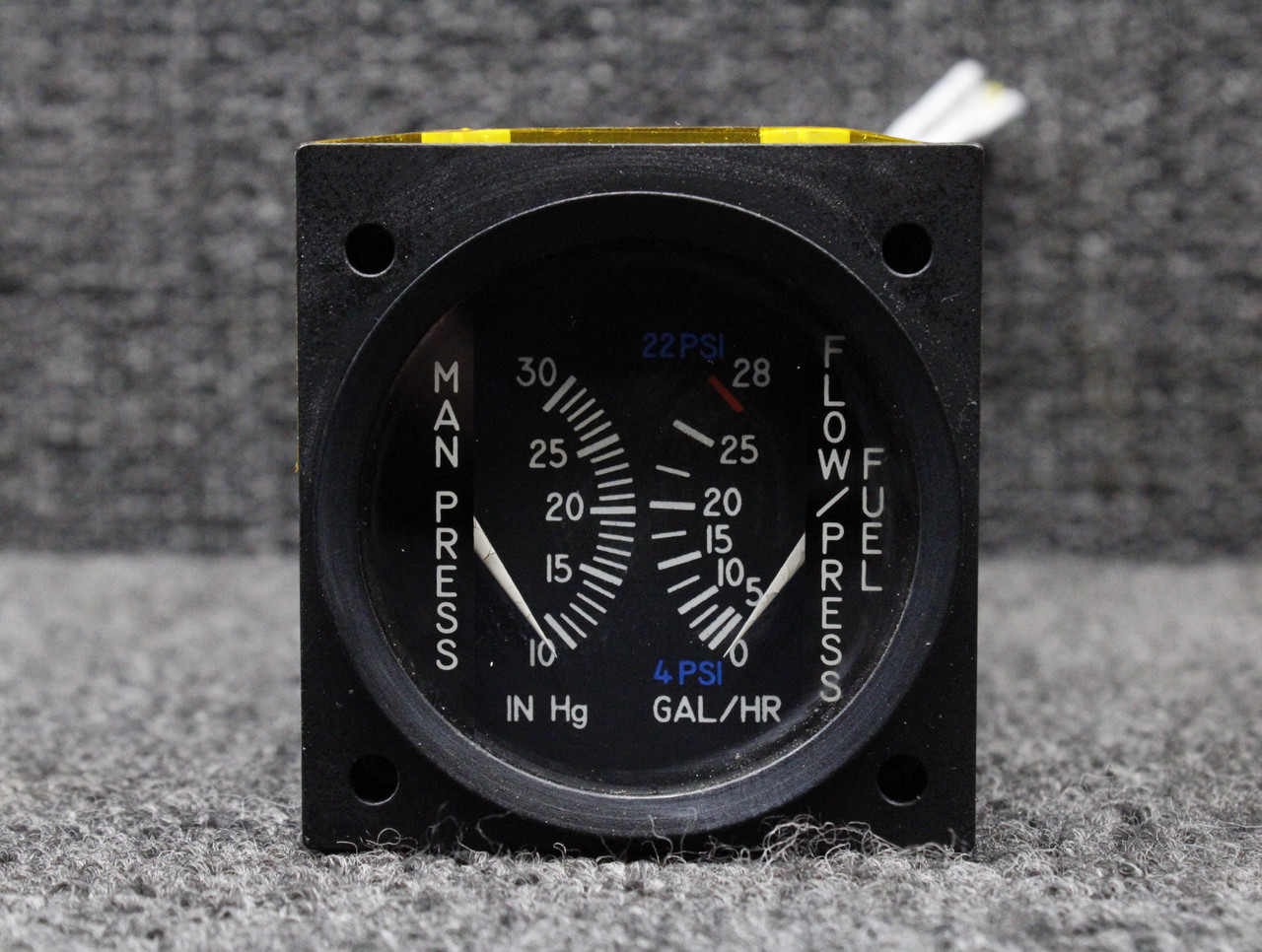 MD160-2 Mid-Continent Dual Manifold, Fuel Flow Pressure Indicator, Lighted (14V)