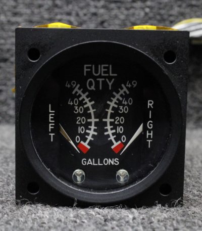 MD163-2 Mid-Continent Dual Fuel Quantity Indicator, Lighted (Volts: 14)