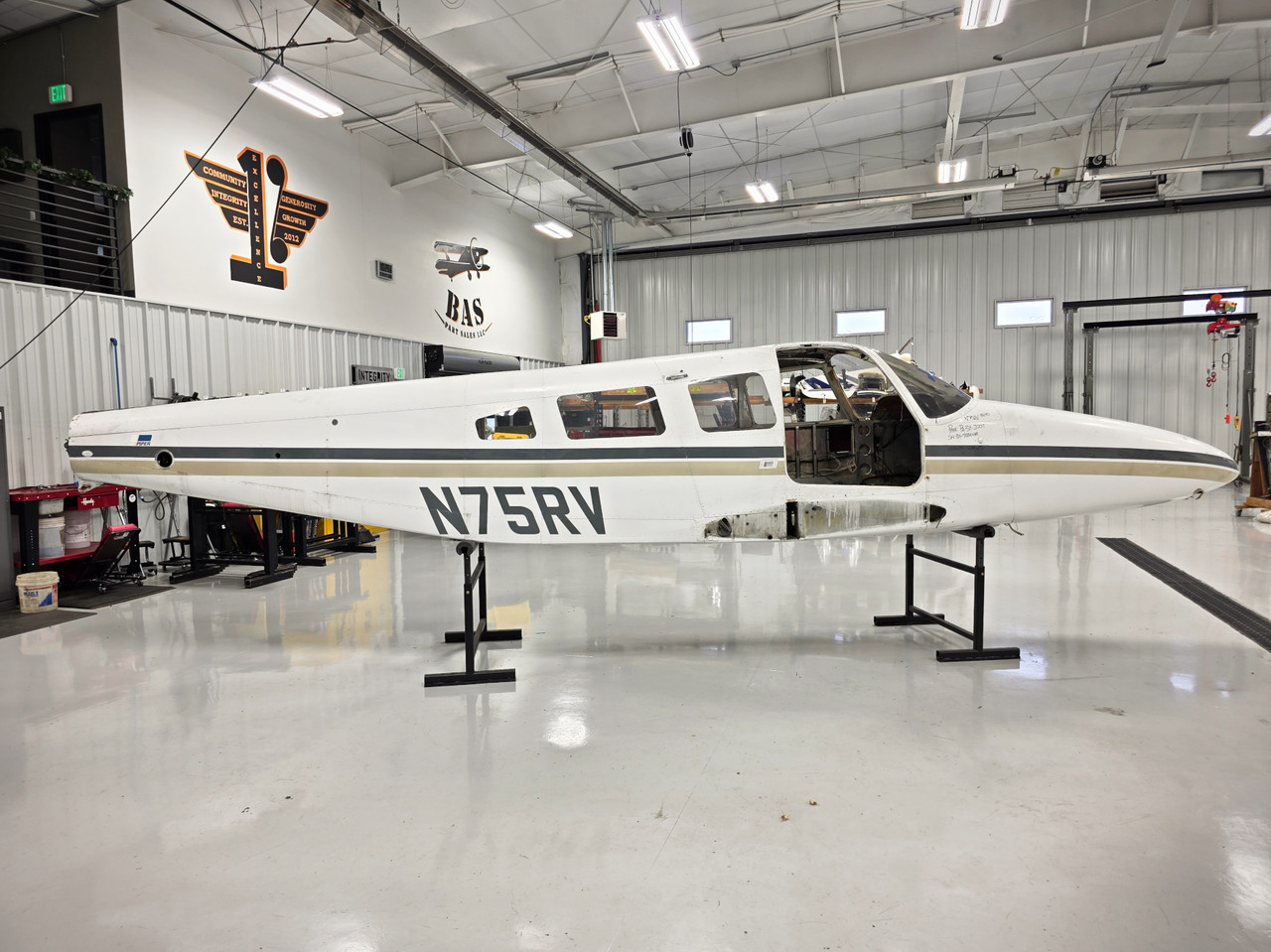 Piper PA34-220T Fuselage with Bill of Sale, Data Tag, Airworthiness, and Logs