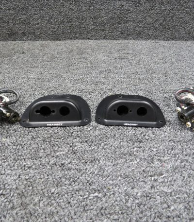 TJT-120, D746-1, C710-4 Robinson R44II Forward Audio Jack Set with Covers